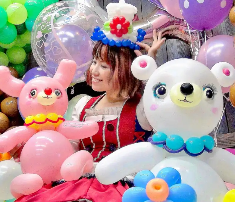 バルーンアーティスト 瞳