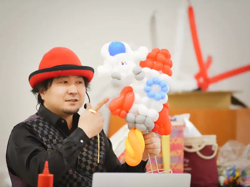 バルーンアーティスト tomo